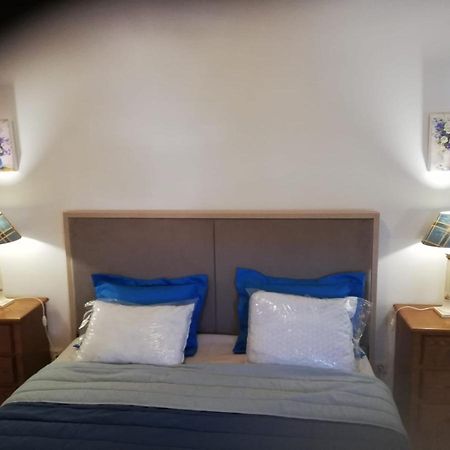 Apartamento Saint Martin Armacao de Pera Bagian luar foto